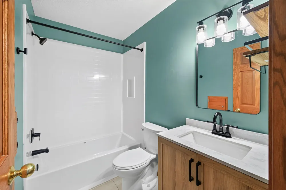 1945 Beaver Dam Court Eagan, MN 55122