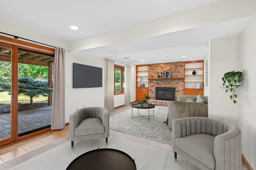 1945 Beaver Dam Court Eagan, MN 55122