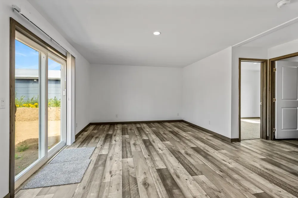 112 Eagle Drive Sandstone, MN 55072