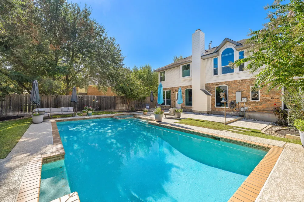 3712 Royal Port Rush Drive Round Rock, TX 78664