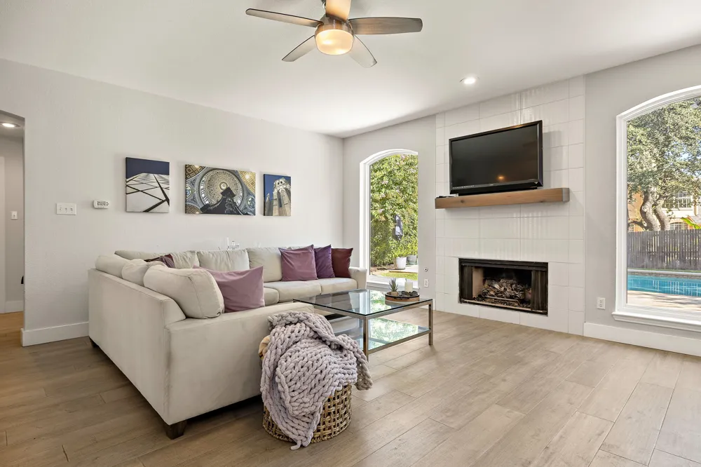 3712 Royal Port Rush Drive Round Rock, TX 78664