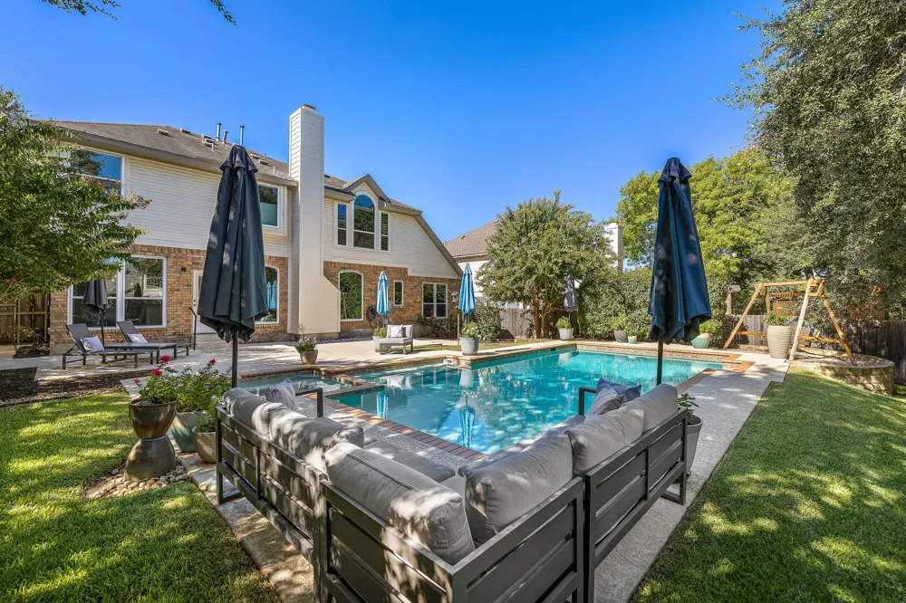 3712 Royal Port Rush Drive Round Rock, TX 78664