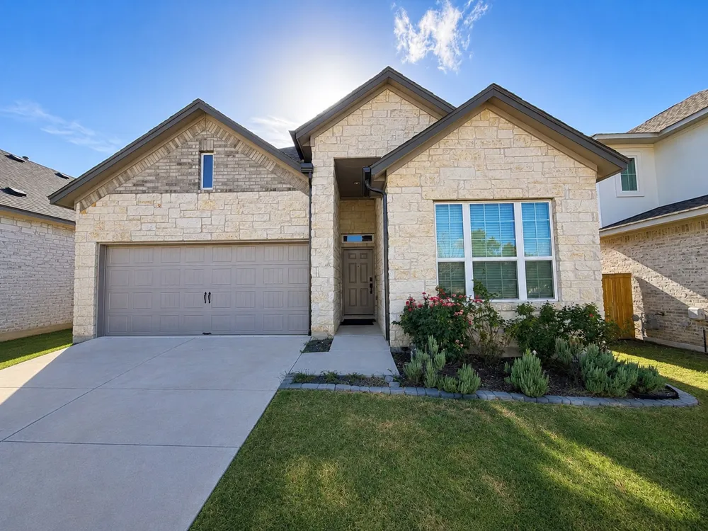 119 Cotton Tree Terrace Dripping Springs, TX 78620
