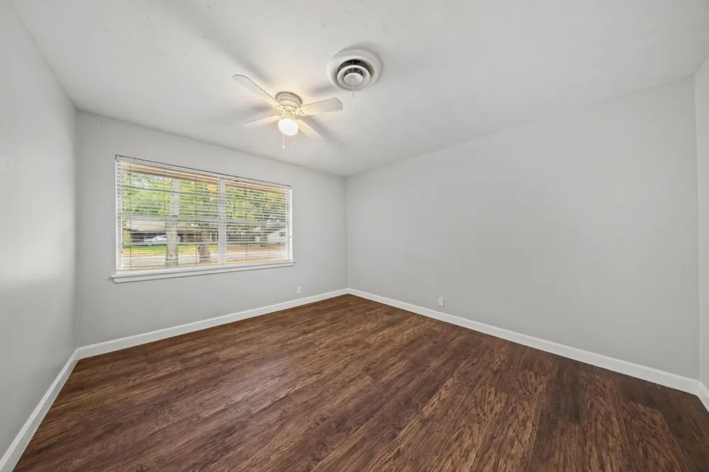 1809 Glenbrook Drive Irving, TX 75061