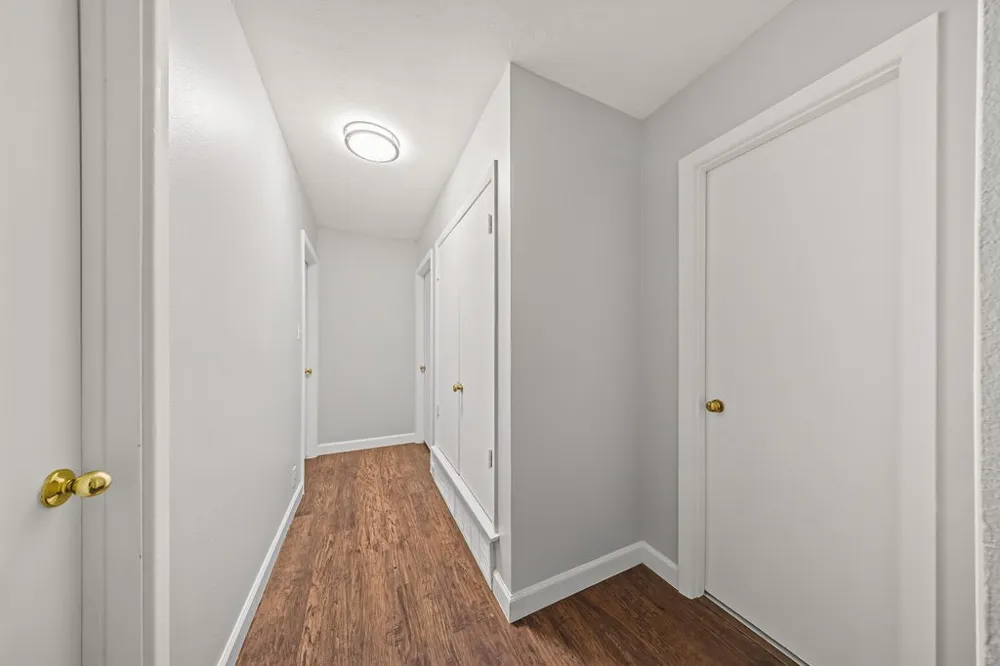 1809 Glenbrook Drive Irving, TX 75061