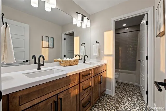 9105 Swan River Street Littleton, CO 80125