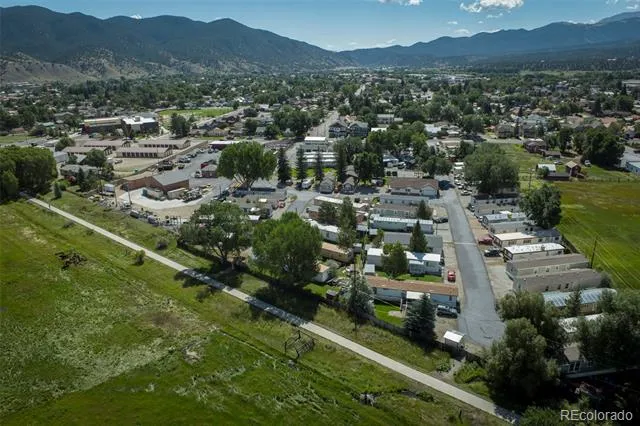 910 J STREET Salida, CO 81201