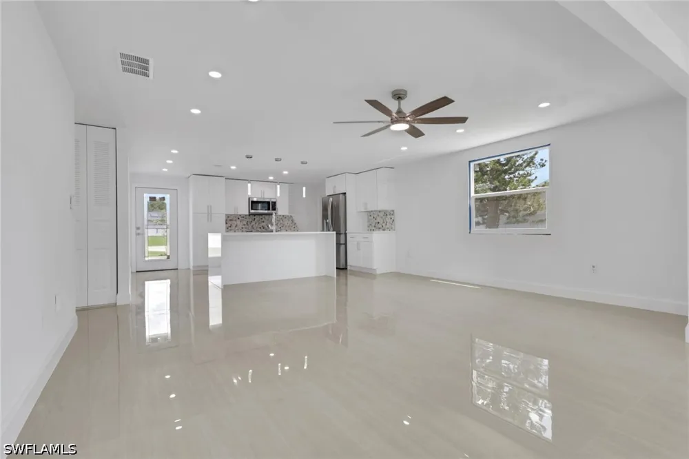 52nd Lane SW Naples, FL 34116