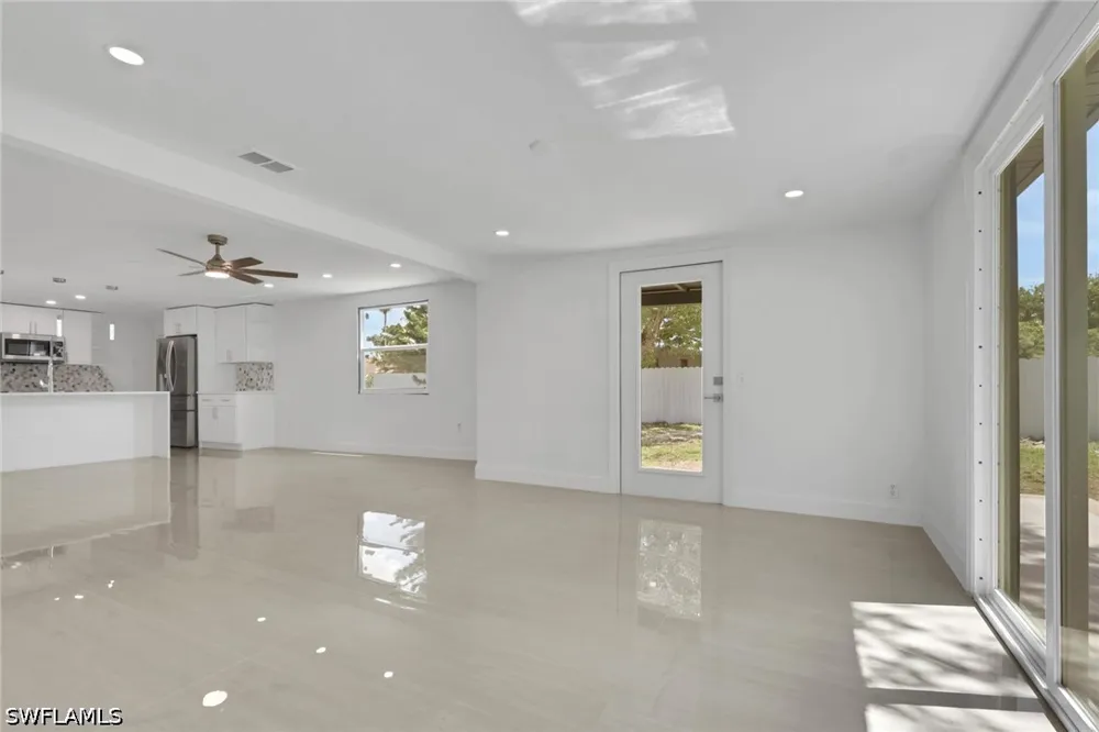52nd Lane SW Naples, FL 34116