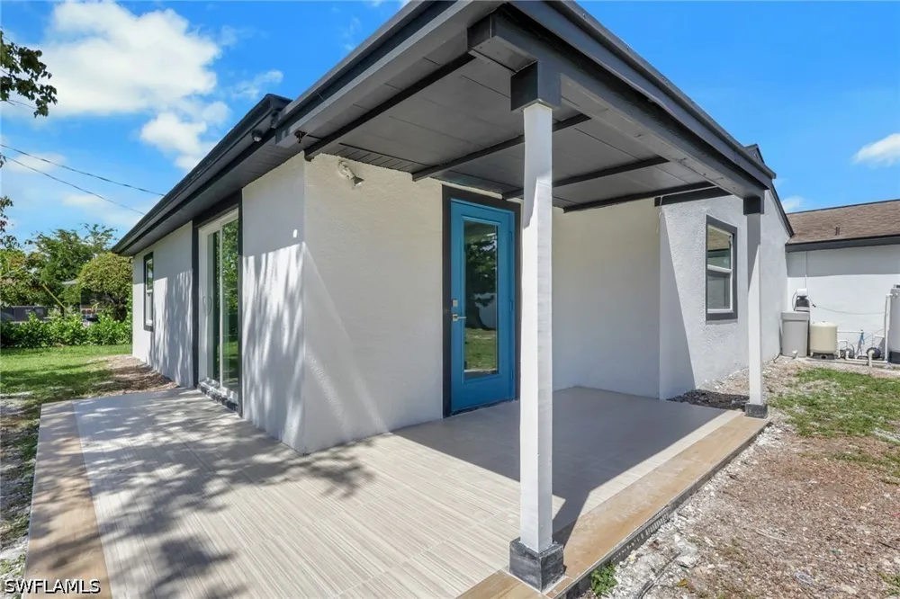 52nd Lane SW Naples, FL 34116