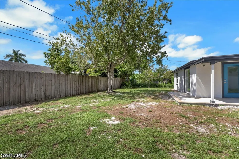 52nd Lane SW Naples, FL 34116