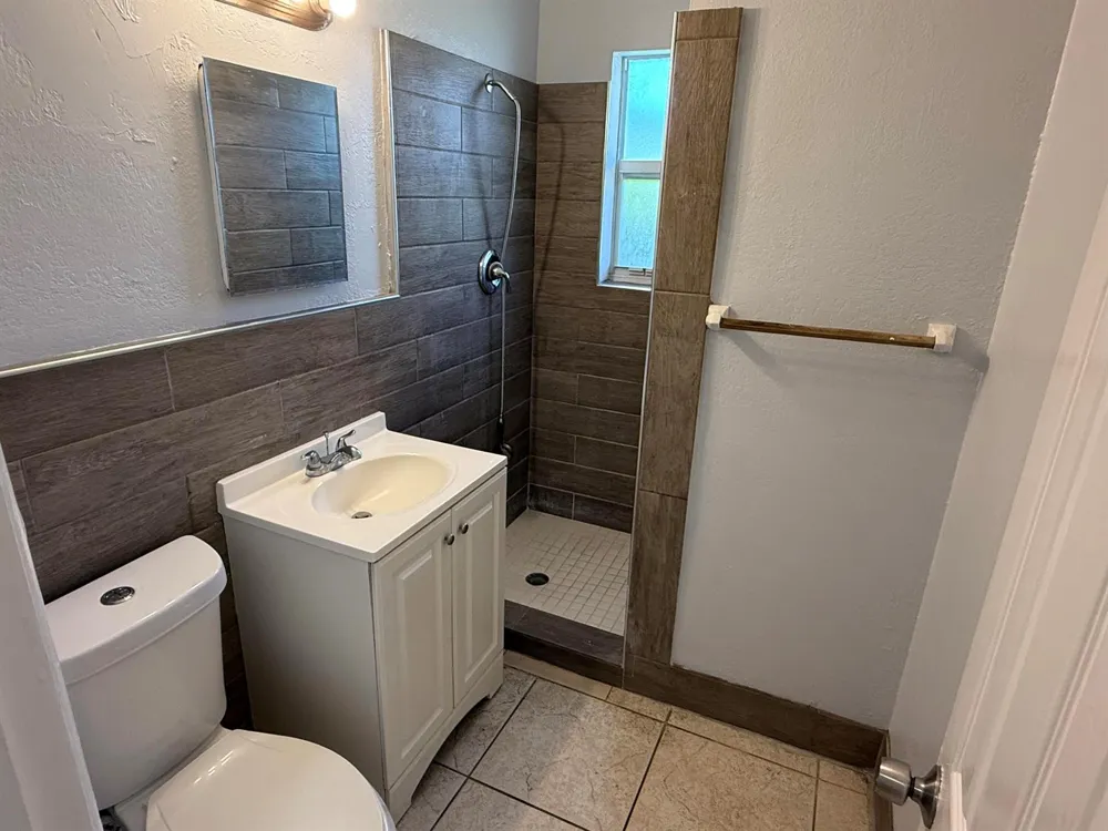 3300 Broadway #6 West Palm Beach, FL 33407