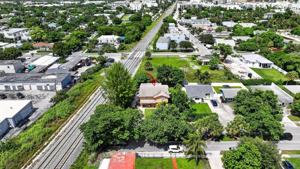 115 SE 5TH STREET Delray Beach, FL 33483