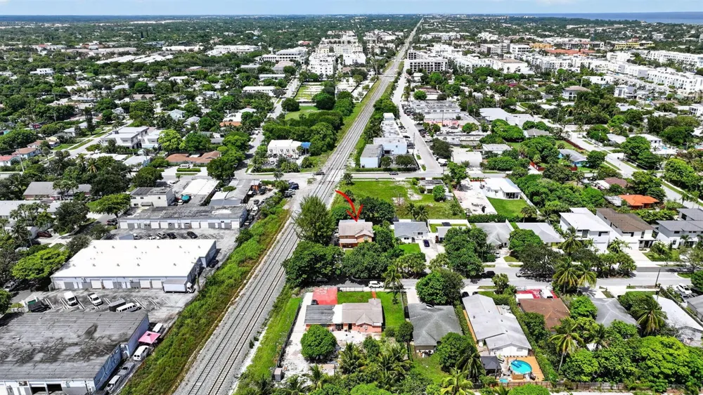 115 SE 5TH STREET Delray Beach, FL 33483