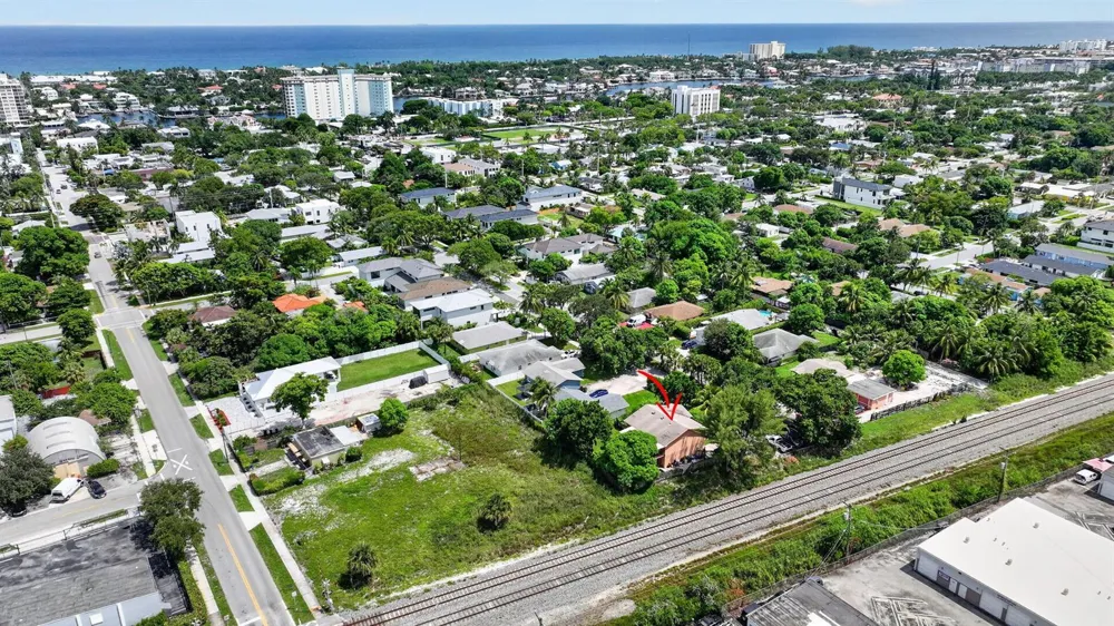 115 SE 5TH STREET Delray Beach, FL 33483