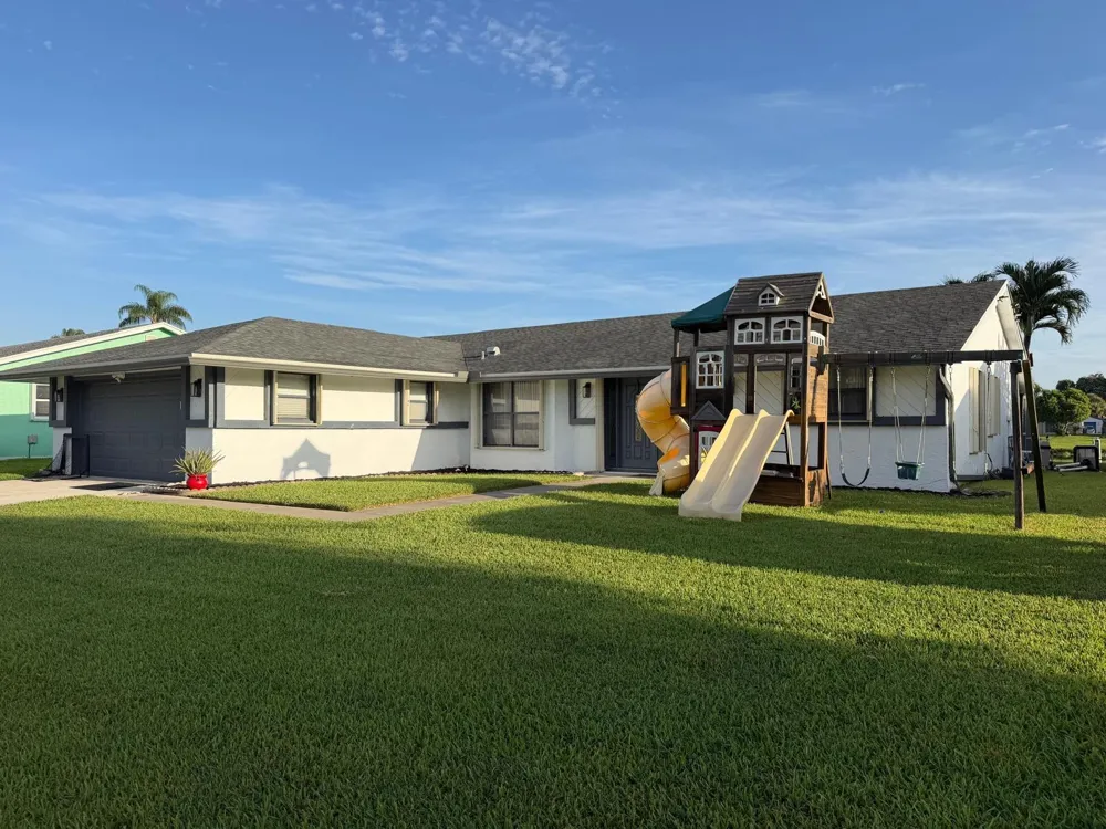 5099 LITTLE BETH DRIVE S Boynton Beach, FL 33472