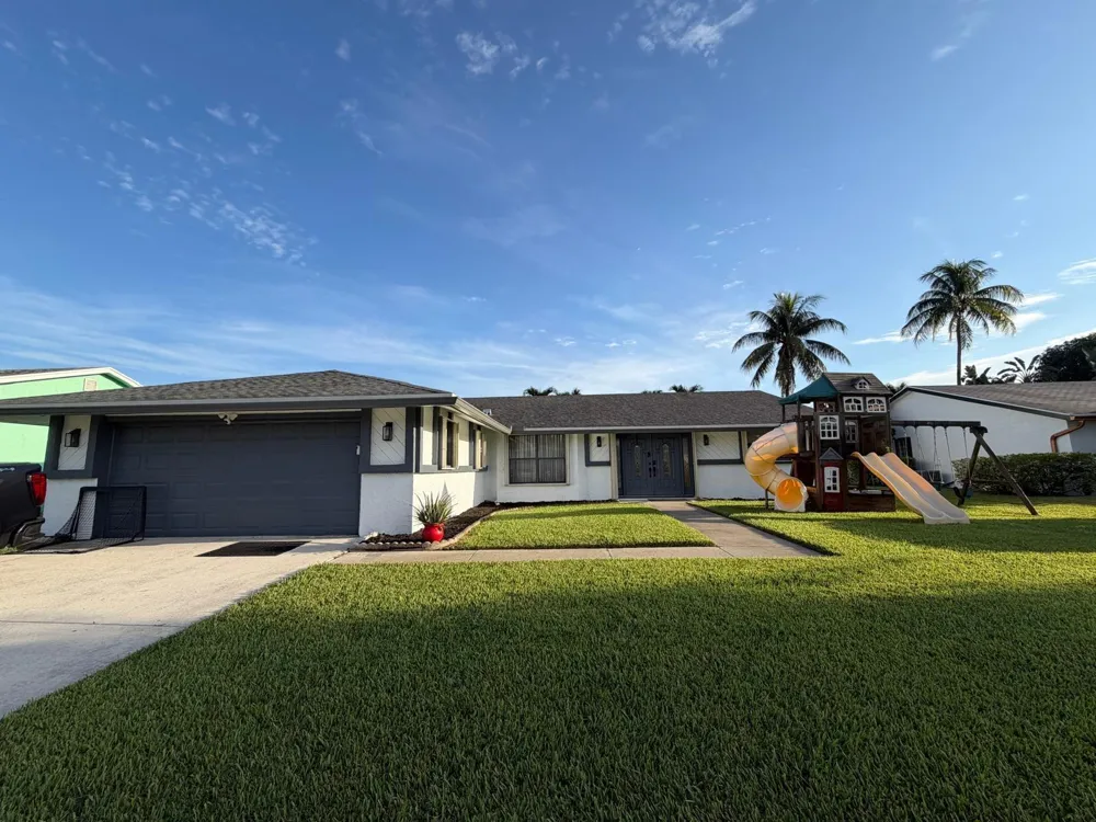 5099 LITTLE BETH DRIVE S Boynton Beach, FL 33472
