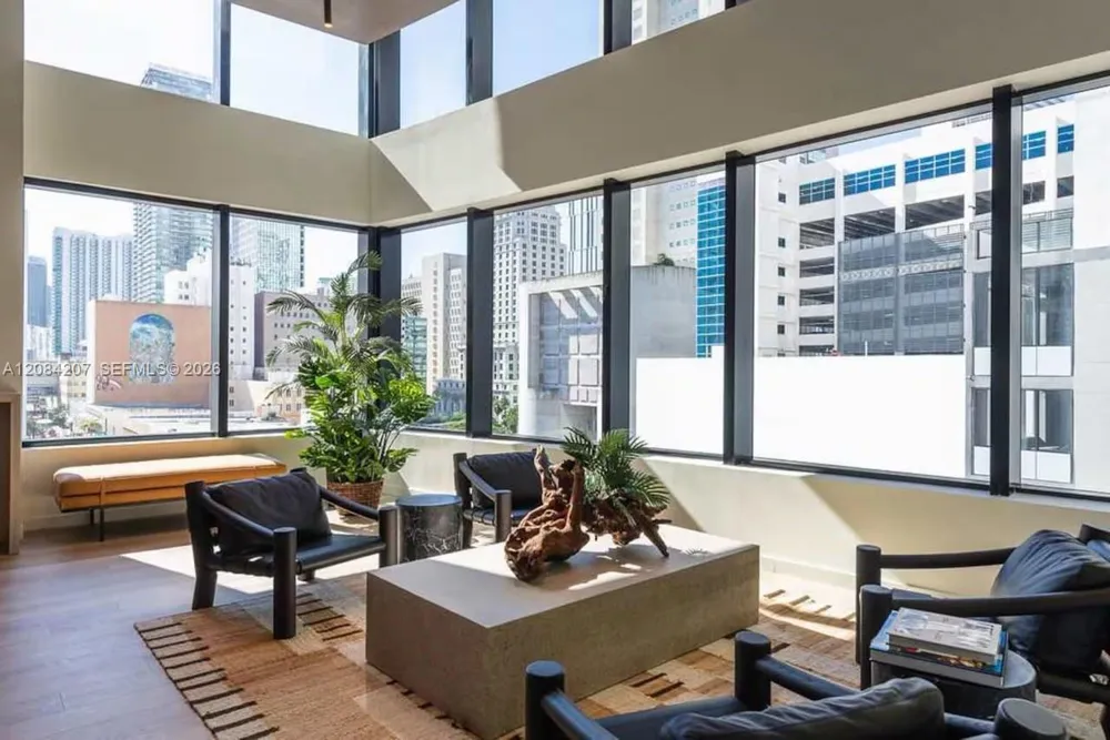 225 Miami Ave #3312 Miami, FL 33128