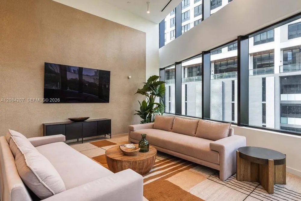 225 Miami Ave #3312 Miami, FL 33128