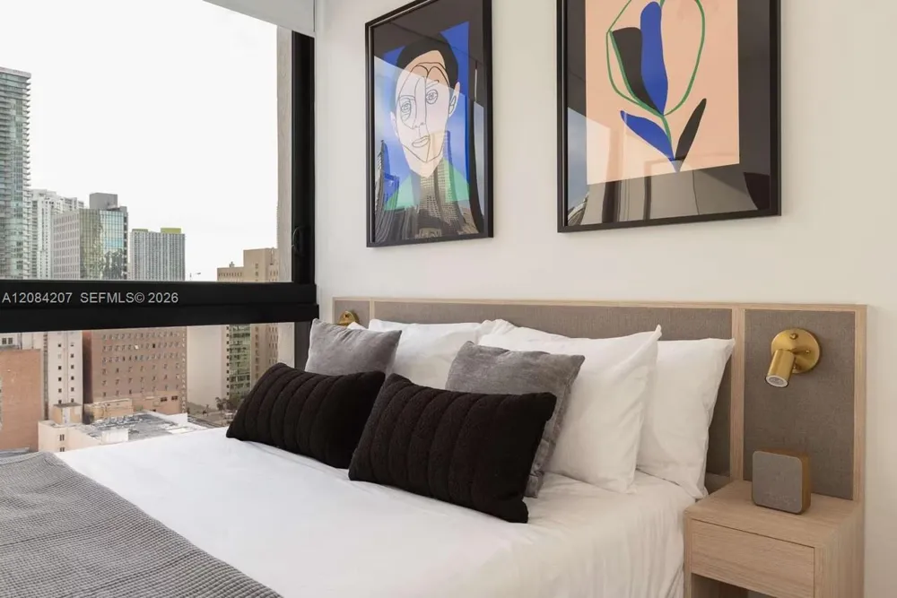 225 Miami Ave #3312 Miami, FL 33128