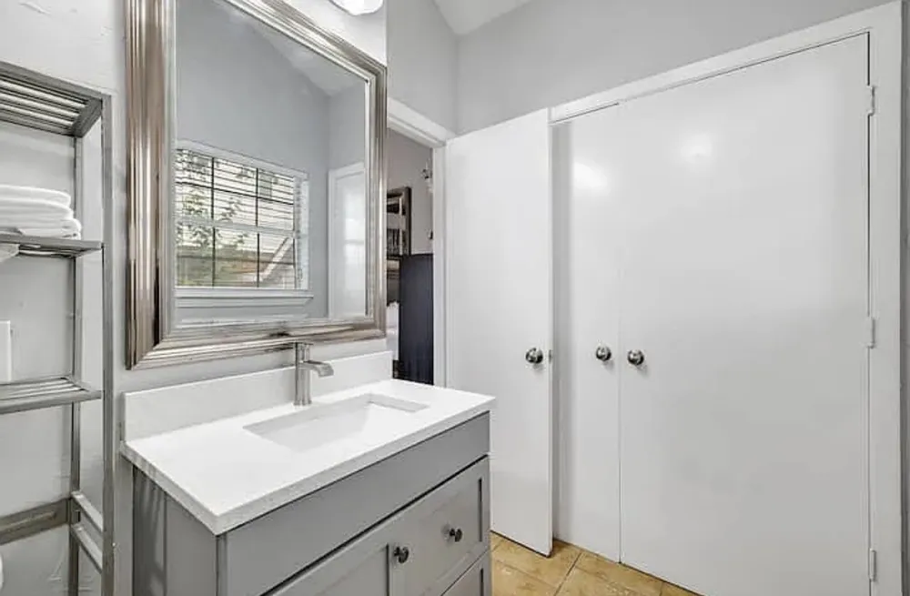 1718 Ripley Street Dallas, TX 75204