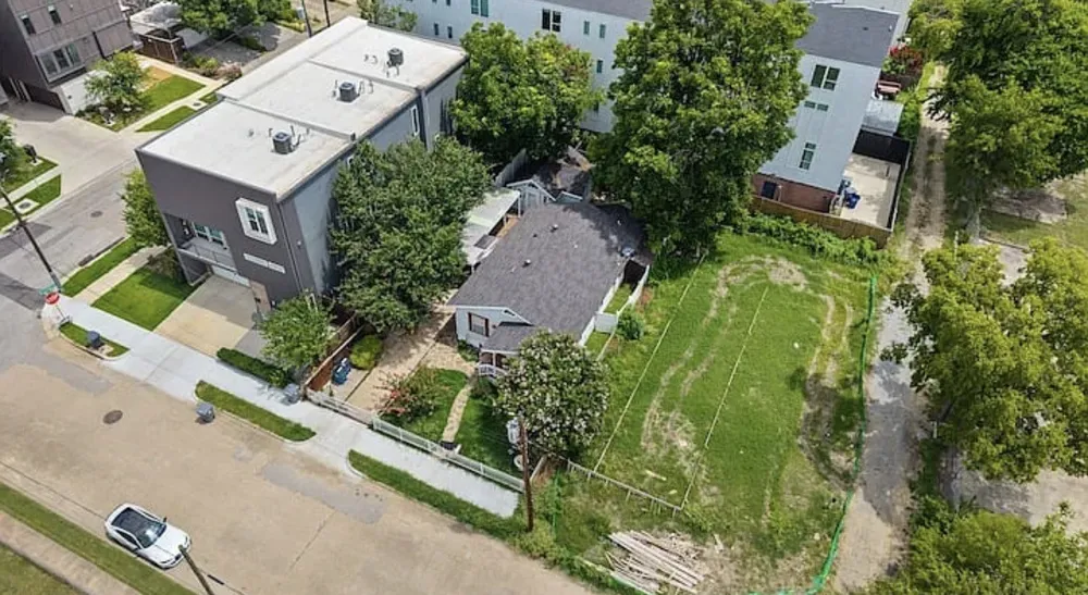 1718 Ripley Street Dallas, TX 75204