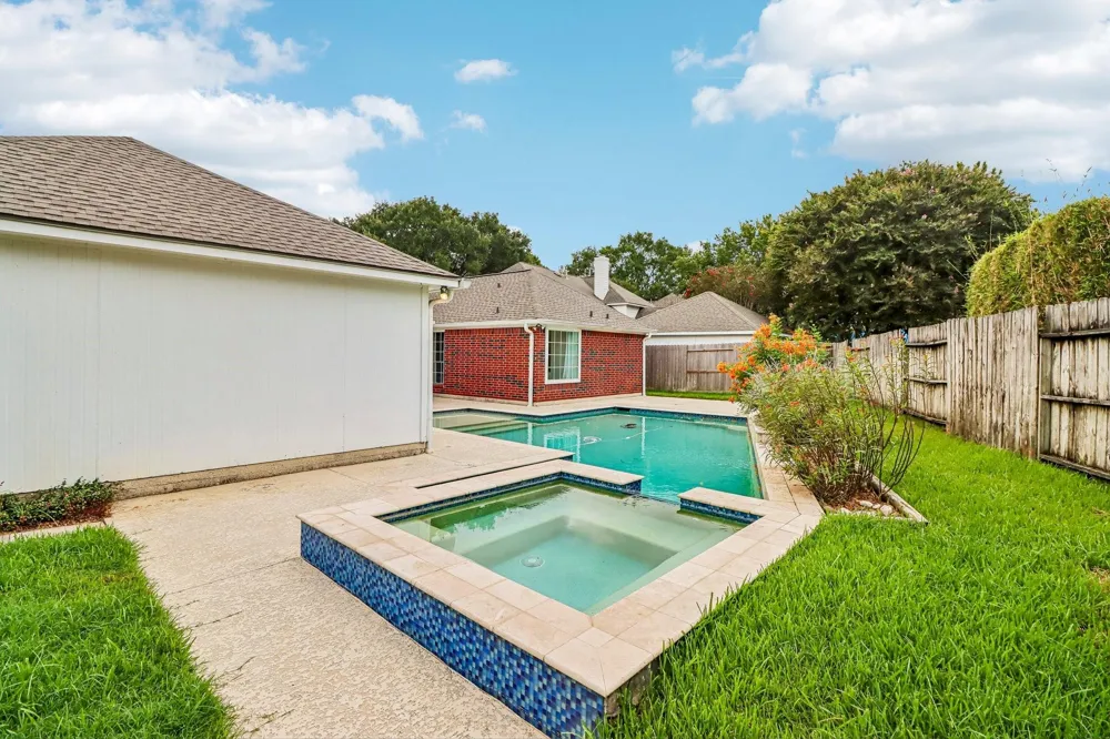 1906 Dawn Hollow Lane Katy, TX 77494