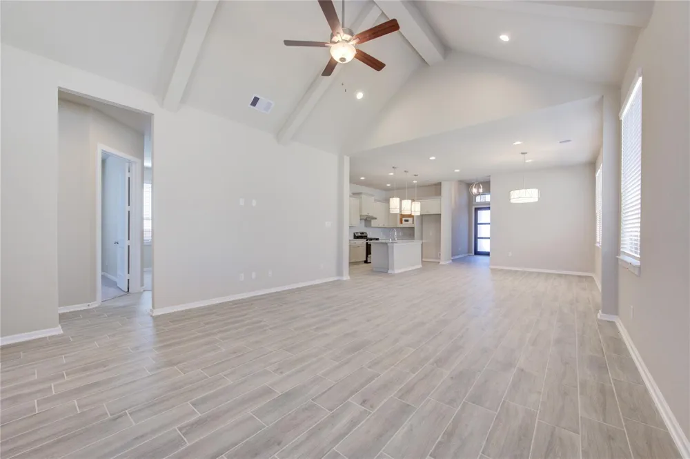 4203 Maple Glen Drive Fulshear, TX 77441