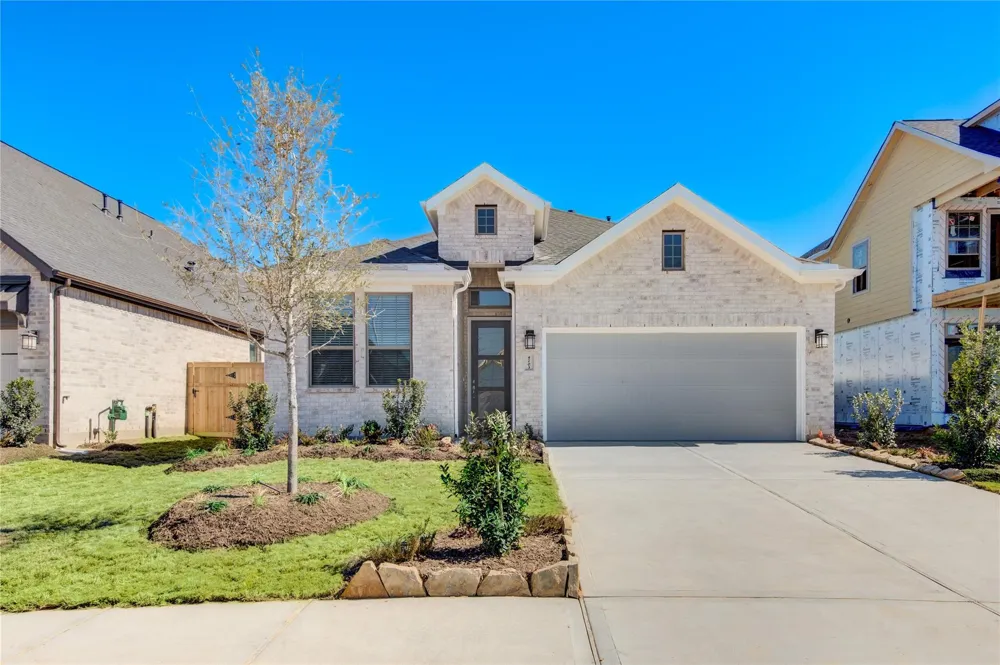 4203 Maple Glen Drive Fulshear, TX 77441