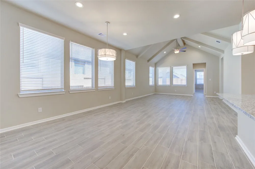 4203 Maple Glen Drive Fulshear, TX 77441