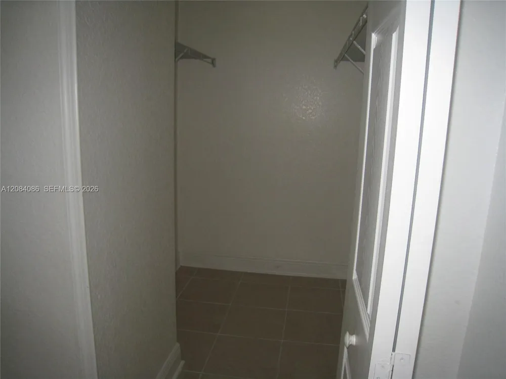 21000 SW 87th Ave #101 Cutler Bay, FL 33189
