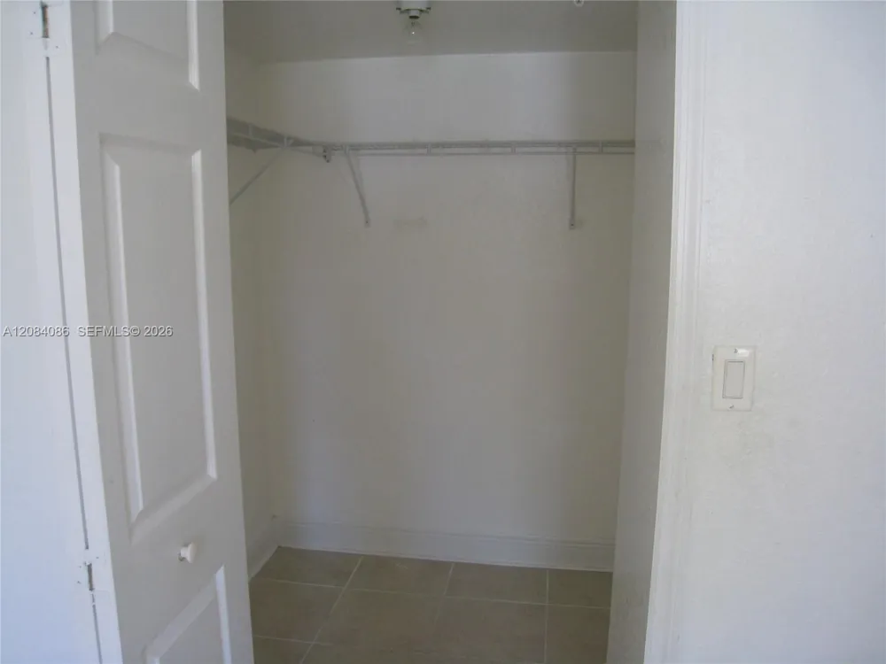 21000 SW 87th Ave #101 Cutler Bay, FL 33189