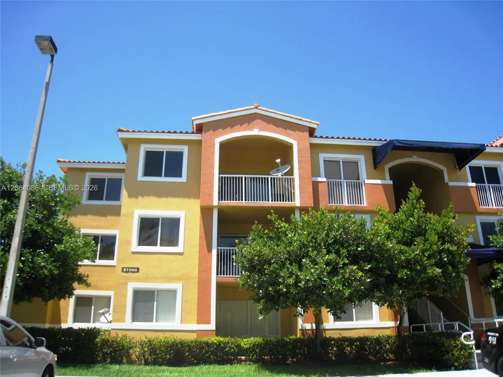 21000 SW 87th Ave #101 Cutler Bay, FL 33189
