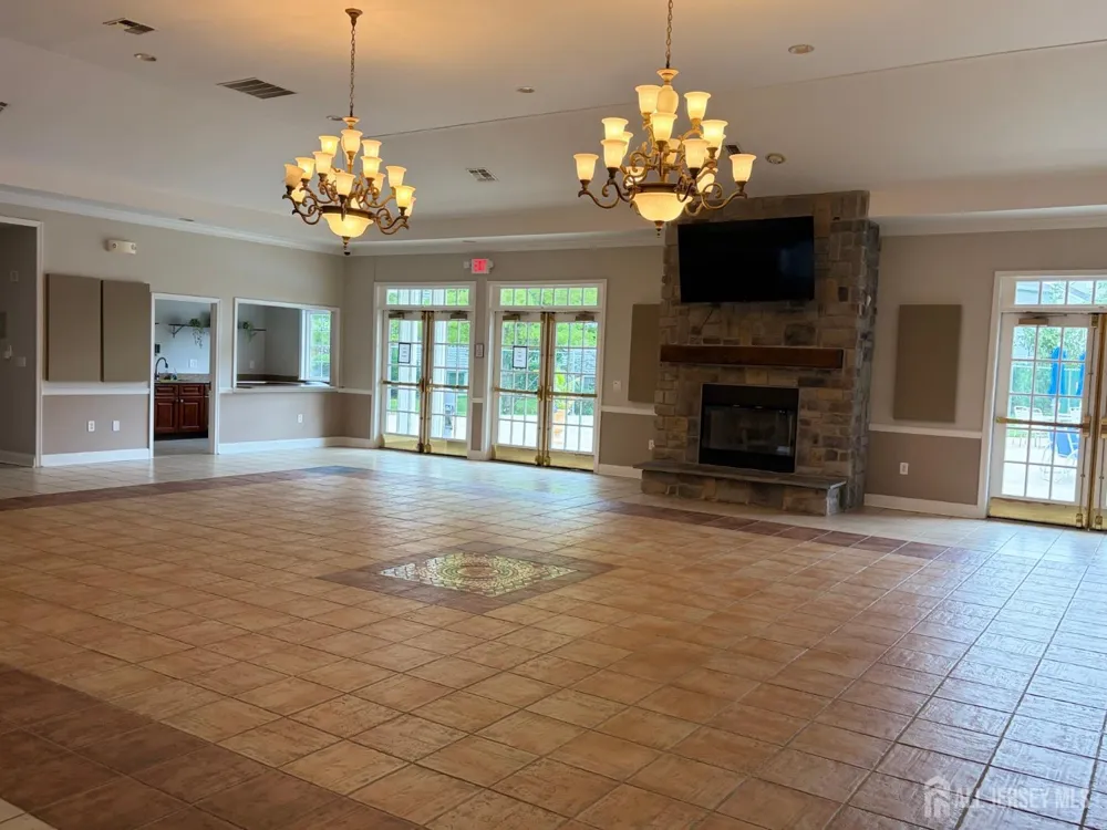 4 Lee Lee Lane Old Bridge, NJ 08879