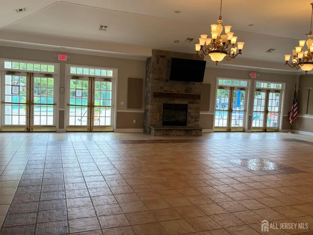 4 Lee Lee Lane Old Bridge, NJ 08879