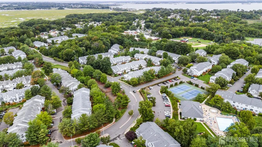 4 Lee Lee Lane Old Bridge, NJ 08879