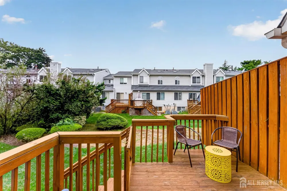 4 Lee Lee Lane Old Bridge, NJ 08879