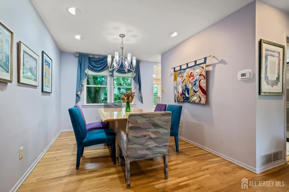 17 Peach Orchard Drive East Brunswick, NJ 08816
