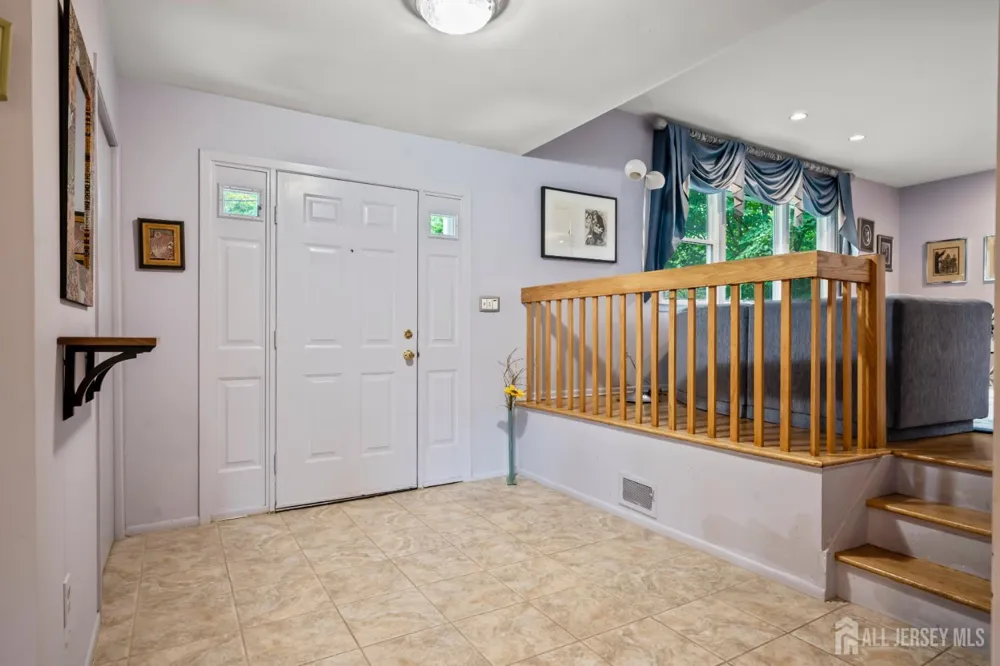17 Peach Orchard Drive East Brunswick, NJ 08816