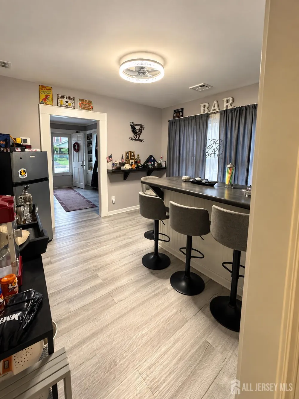 133 Stout Avenue Middlesex, NJ 08846