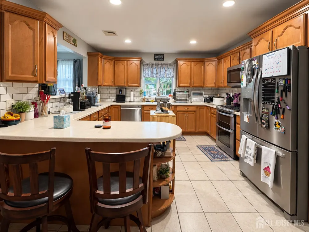 133 Stout Avenue Middlesex, NJ 08846
