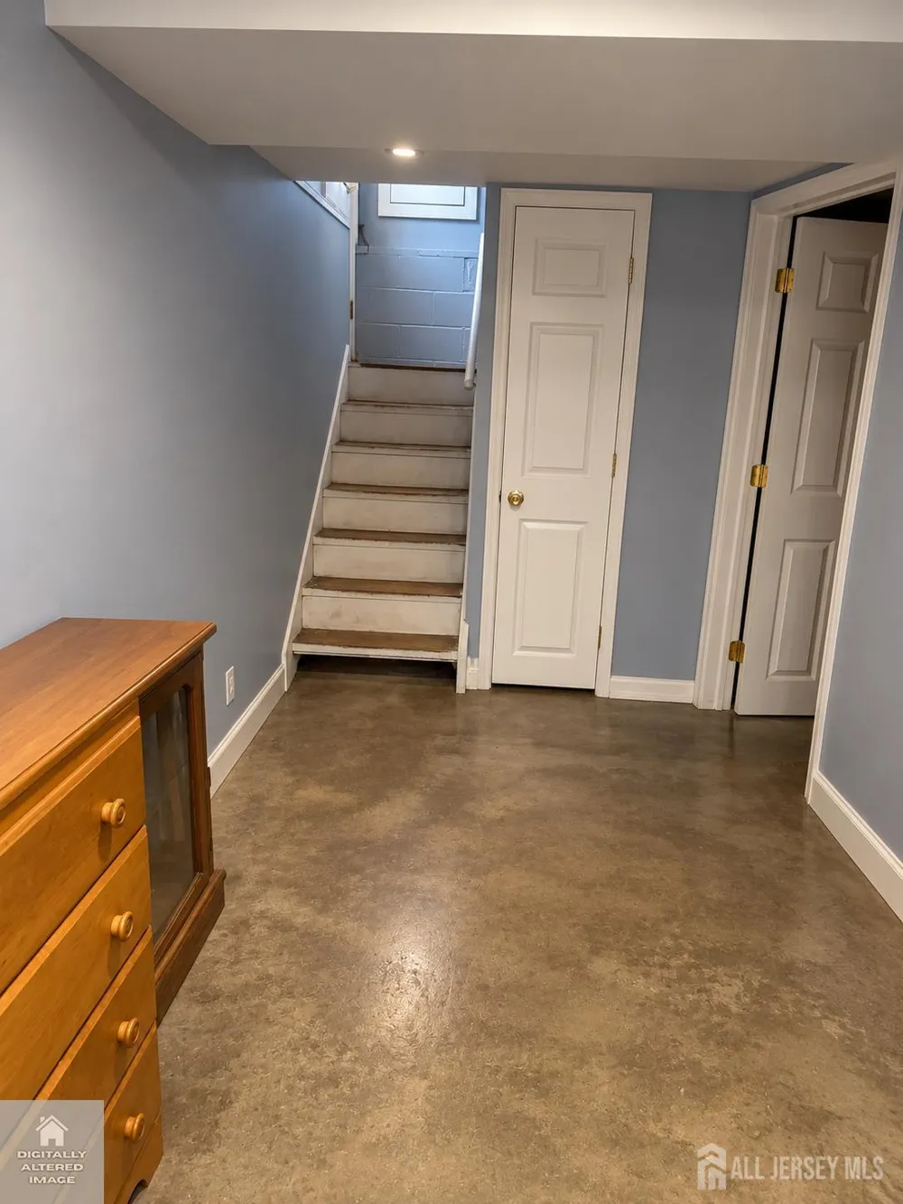 133 Stout Avenue Middlesex, NJ 08846