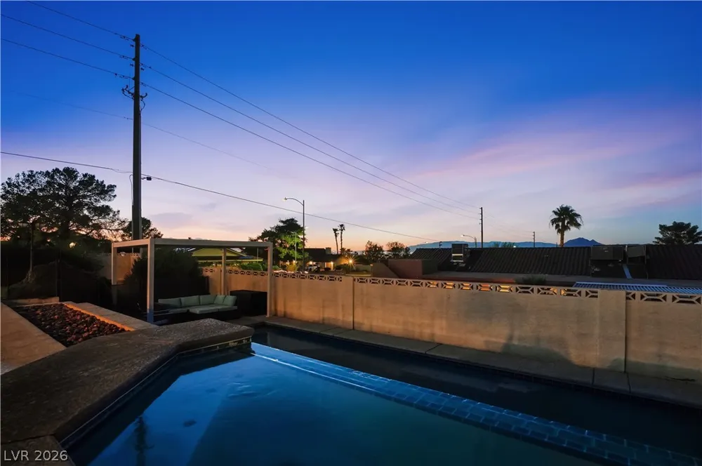 100 E Highland Drive Henderson, NV 89015