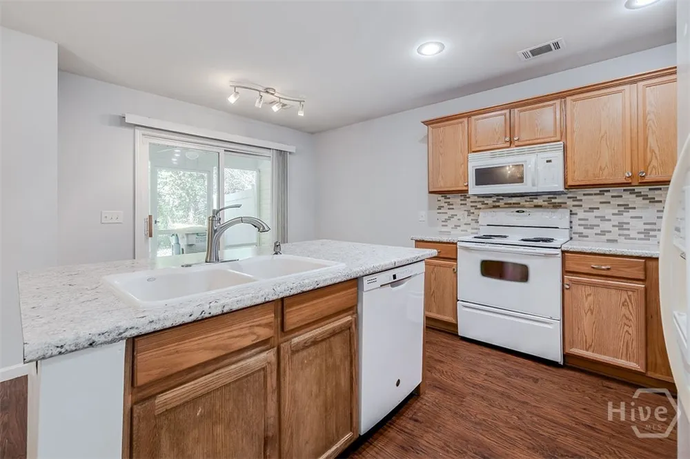 138 Sonata Circle Pooler, GA 31322