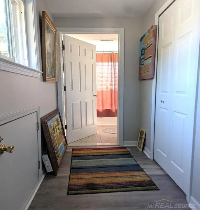 47546 Roland Street Shelby Charter Township, MI 48317
