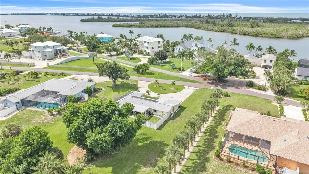 310 GREEN DOLPHIN DRIVE Placida, FL 33946