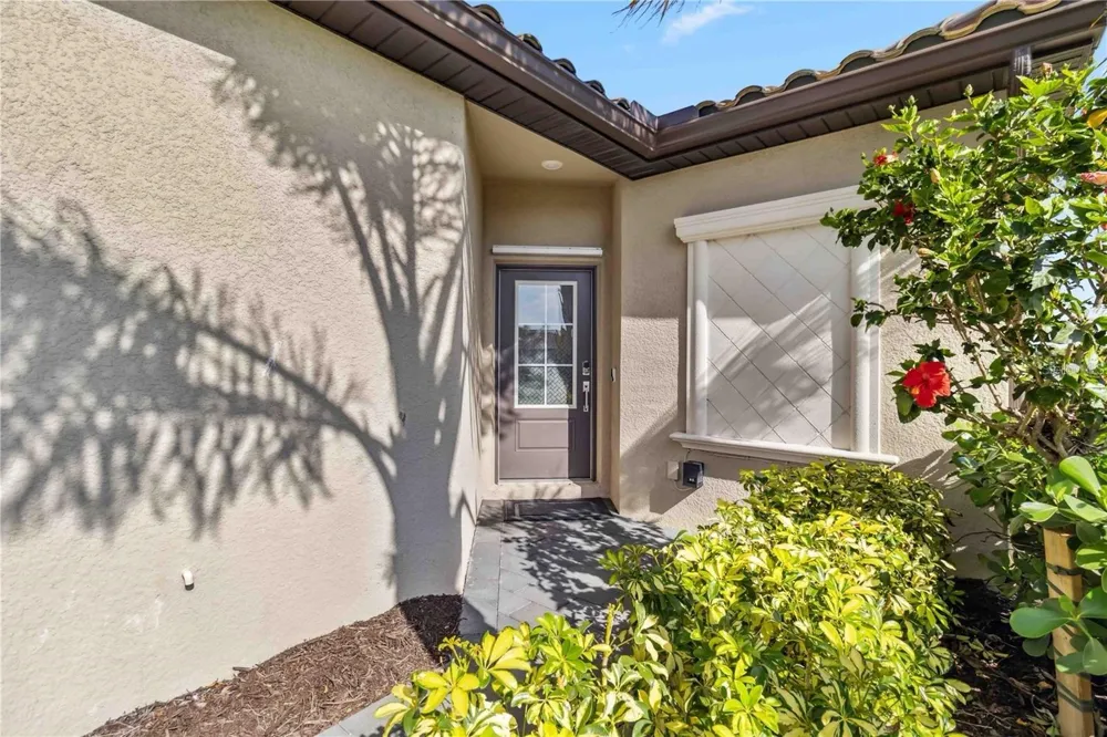 15941 CLEAR SKIES PLACE Bradenton, FL 34211