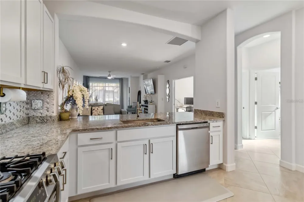 15941 CLEAR SKIES PLACE Bradenton, FL 34211