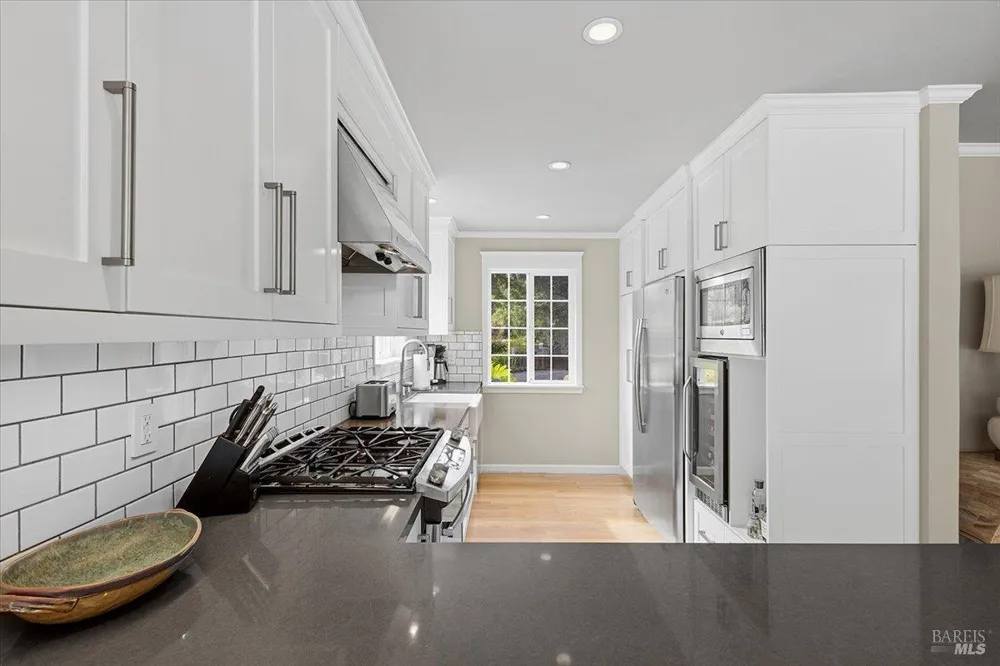 22753 Sylvan Way Monte Rio, CA 95462