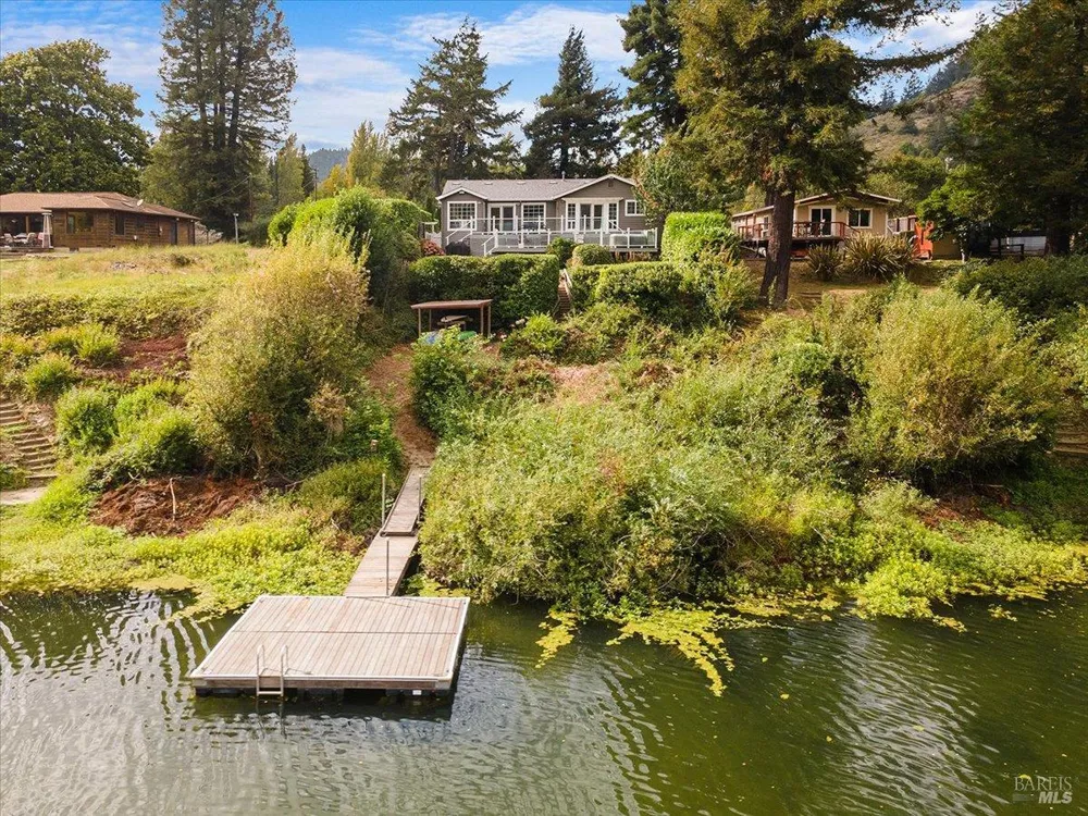 22753 Sylvan Way Monte Rio, CA 95462
